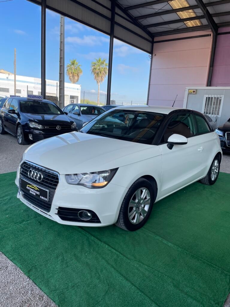 AUDI A1 2011