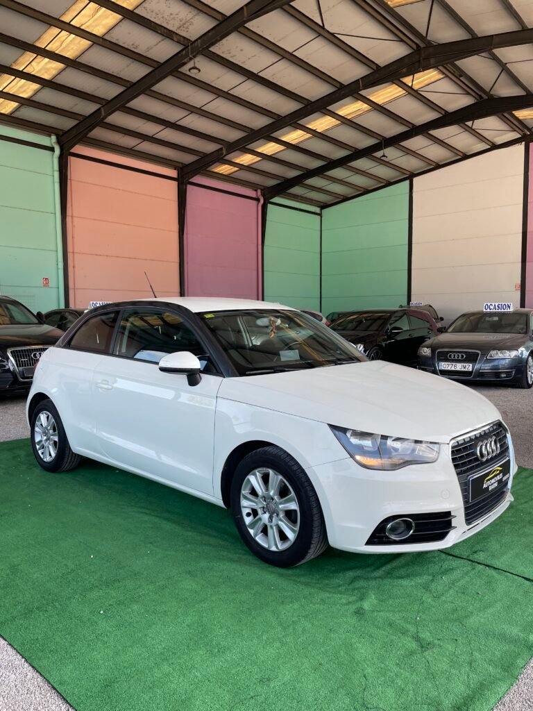 AUDI A1 2011