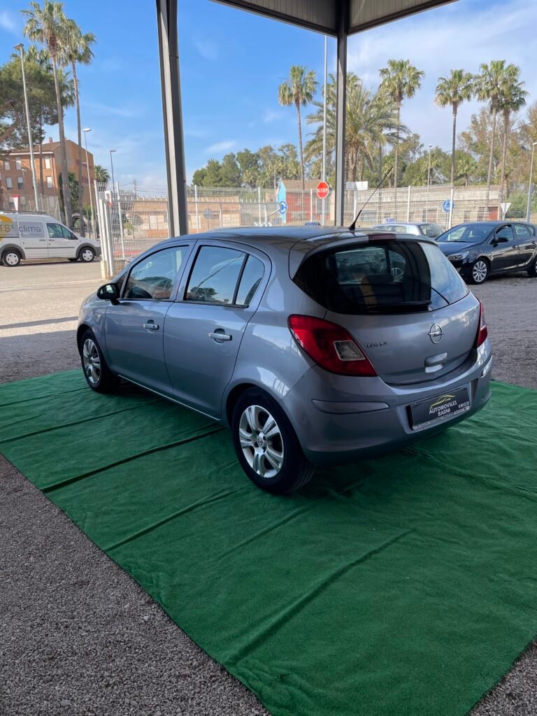 OPEL CORSA 2010