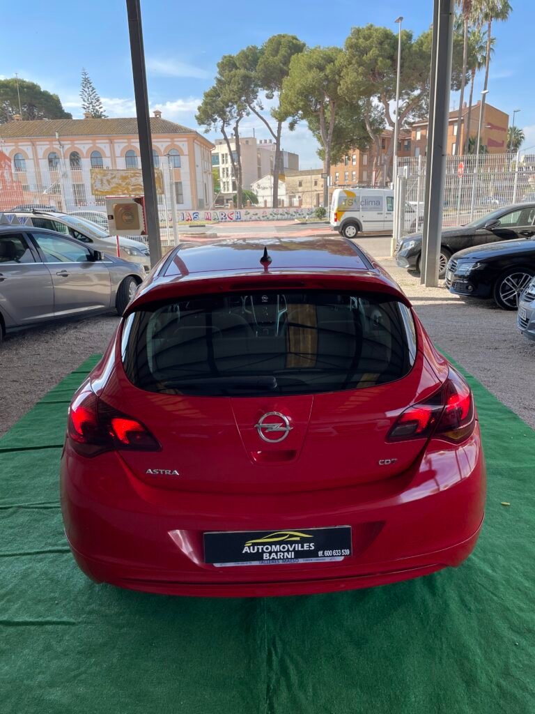 OPEL ASTRA 2012