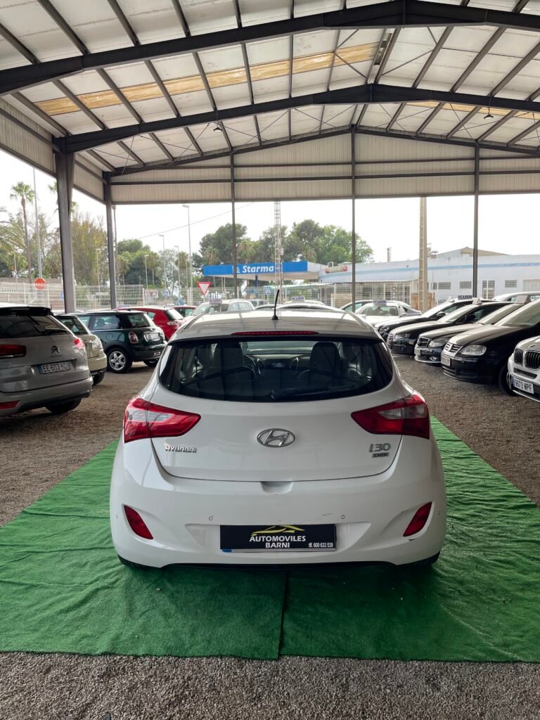 HYUNDAI I30 2014