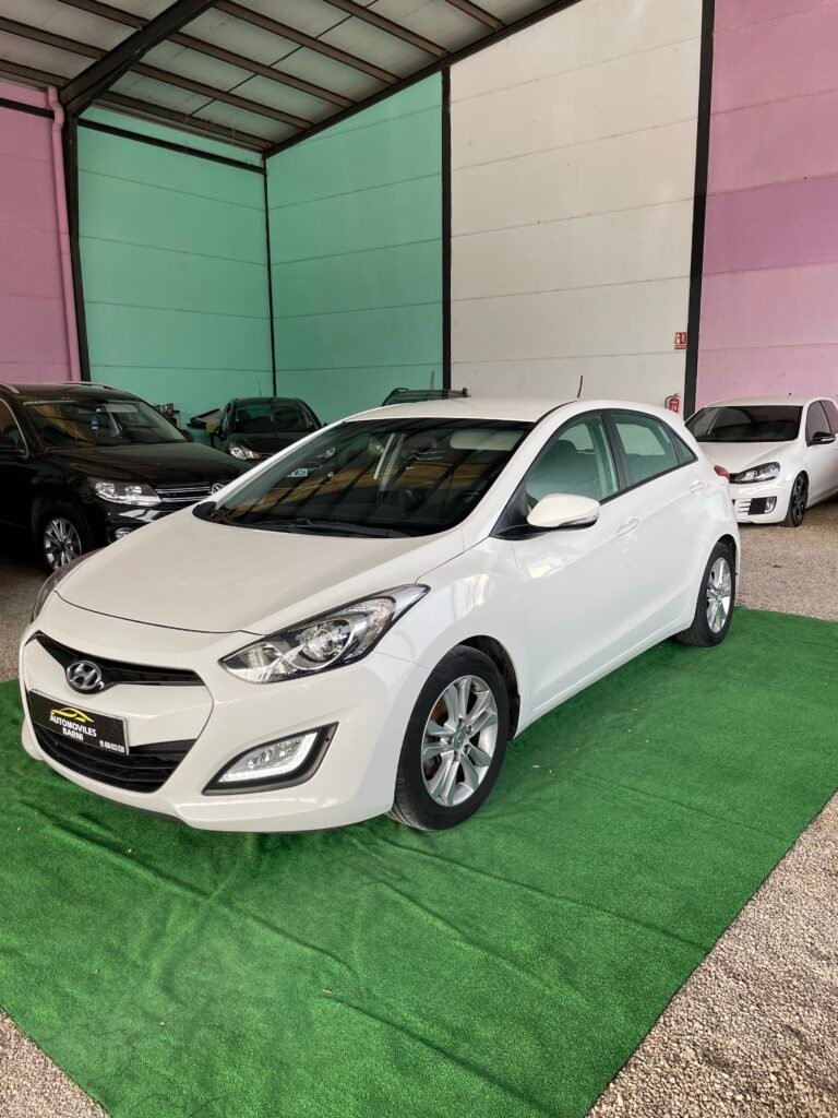 HYUNDAI I30 2014