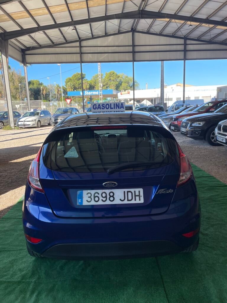 FORD FIESTA 2015