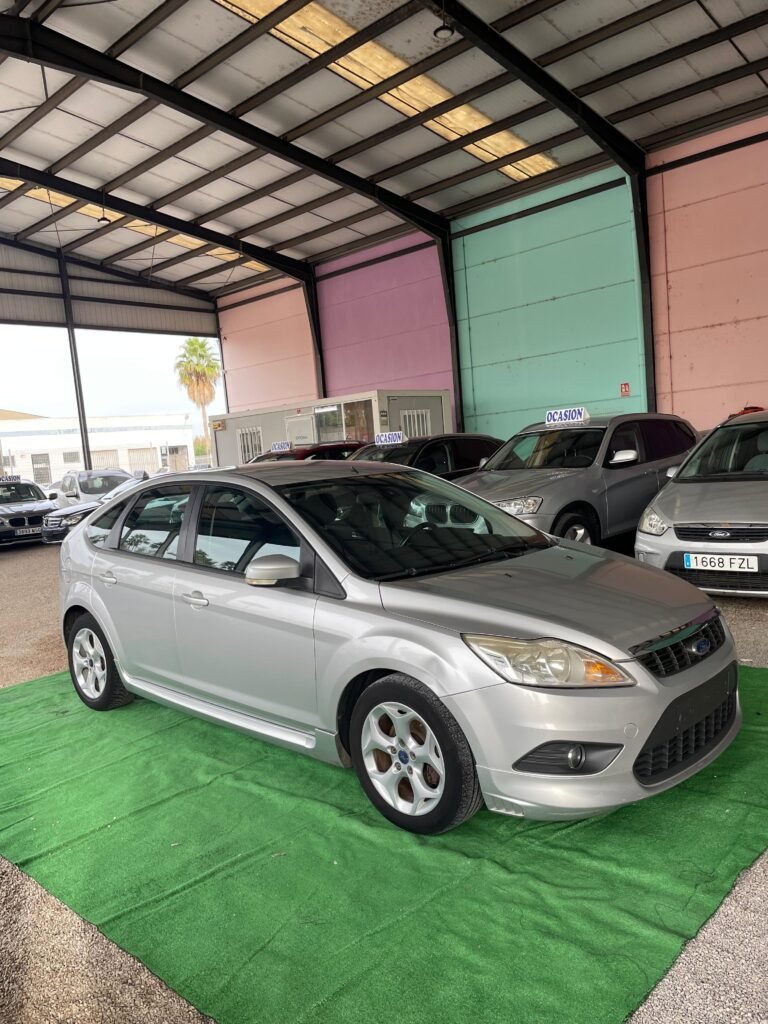 FORD FOCUS 2009