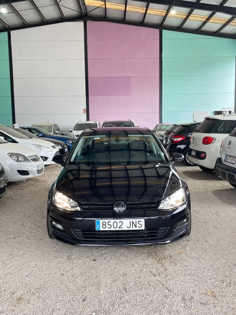 VOLKSWAGEN GOLF 2016