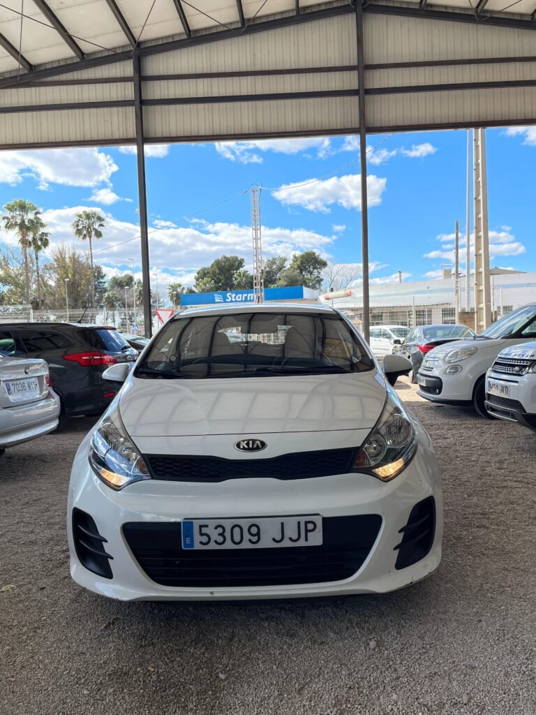 KIA RIO 2015