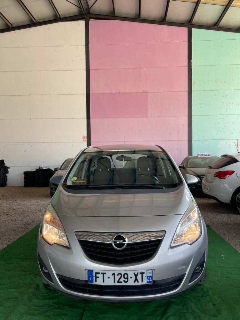 OPEL MERIVA 2011