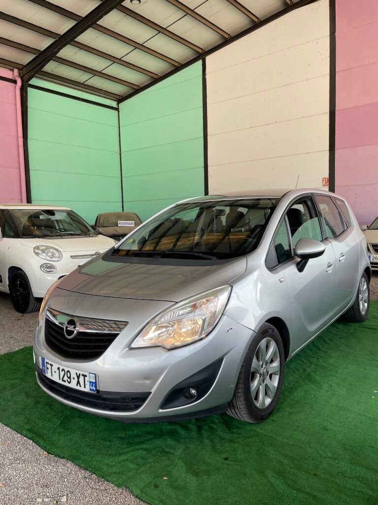OPEL MERIVA 2011