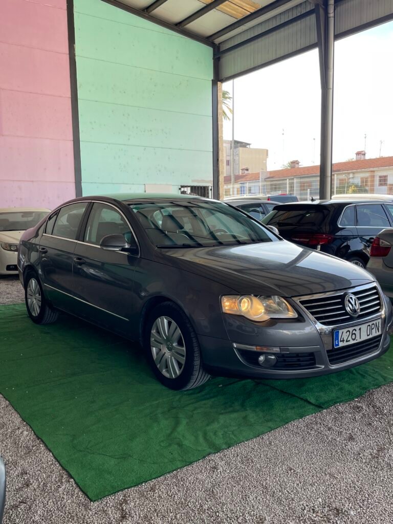 VOLKSWAGEN PASSAT 2005