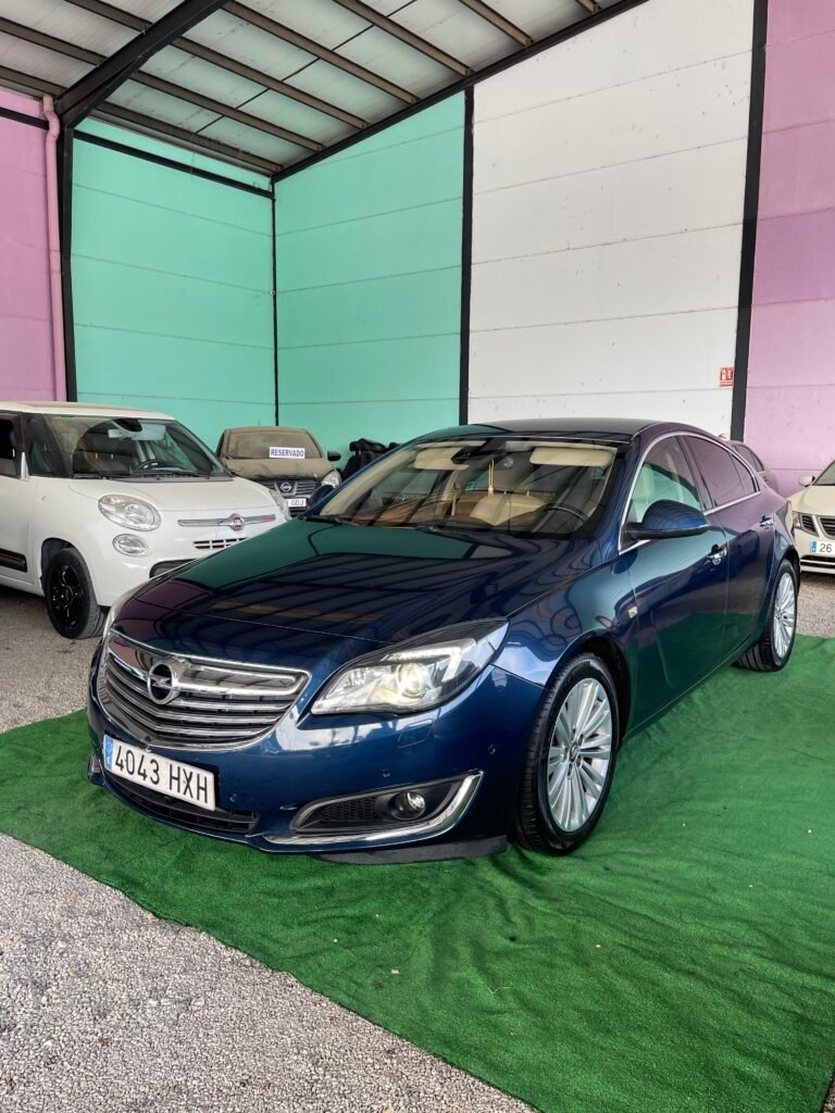 OPEL INSIGNIA LIMOUSINE HB 2014