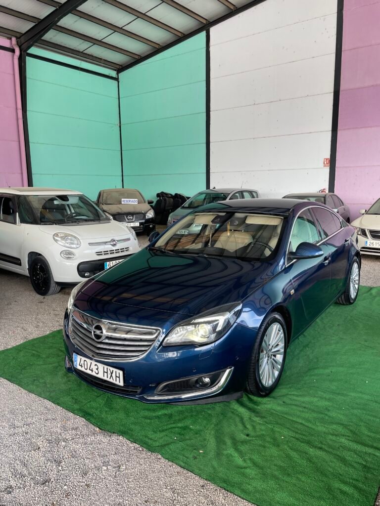 OPEL INSIGNIA LIMOUSINE HB 2014