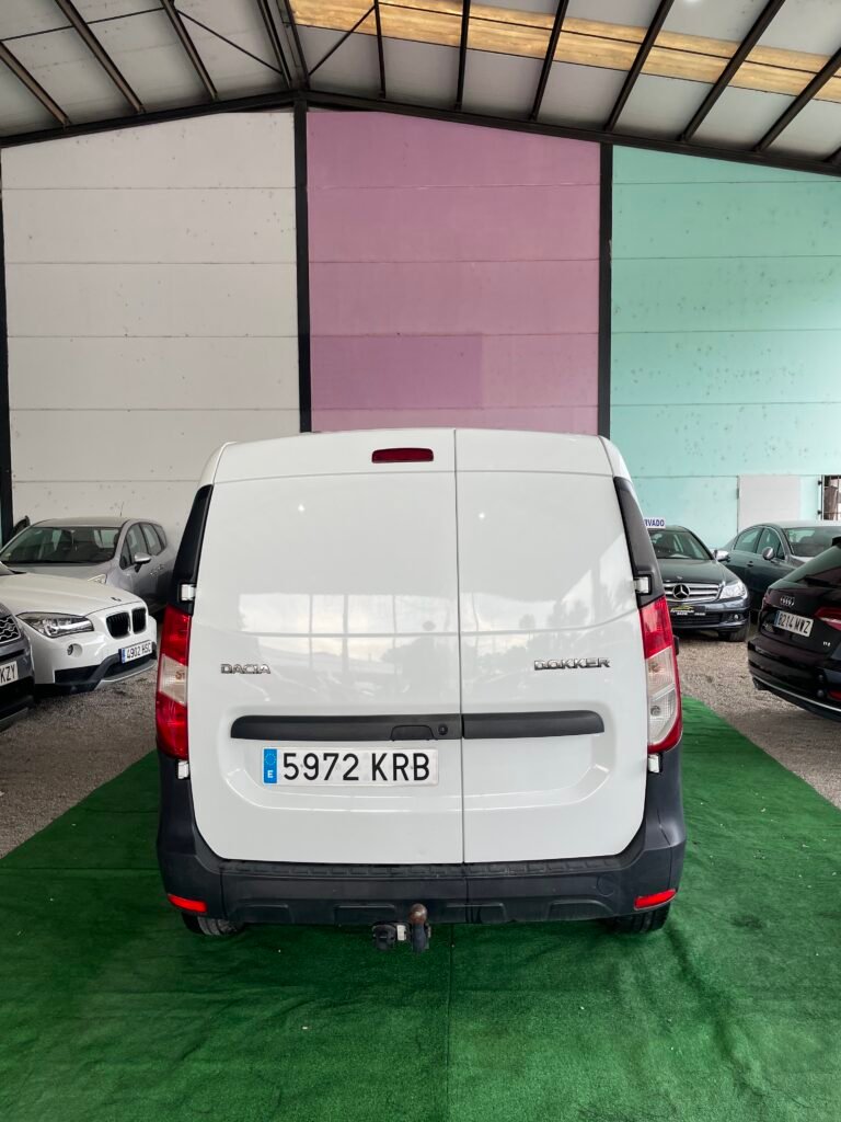 DACIA DOKKER 2014