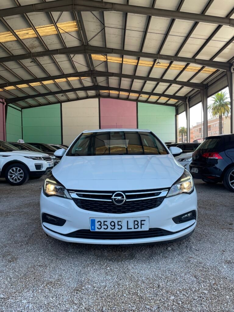 OPEL ASTRA 2019