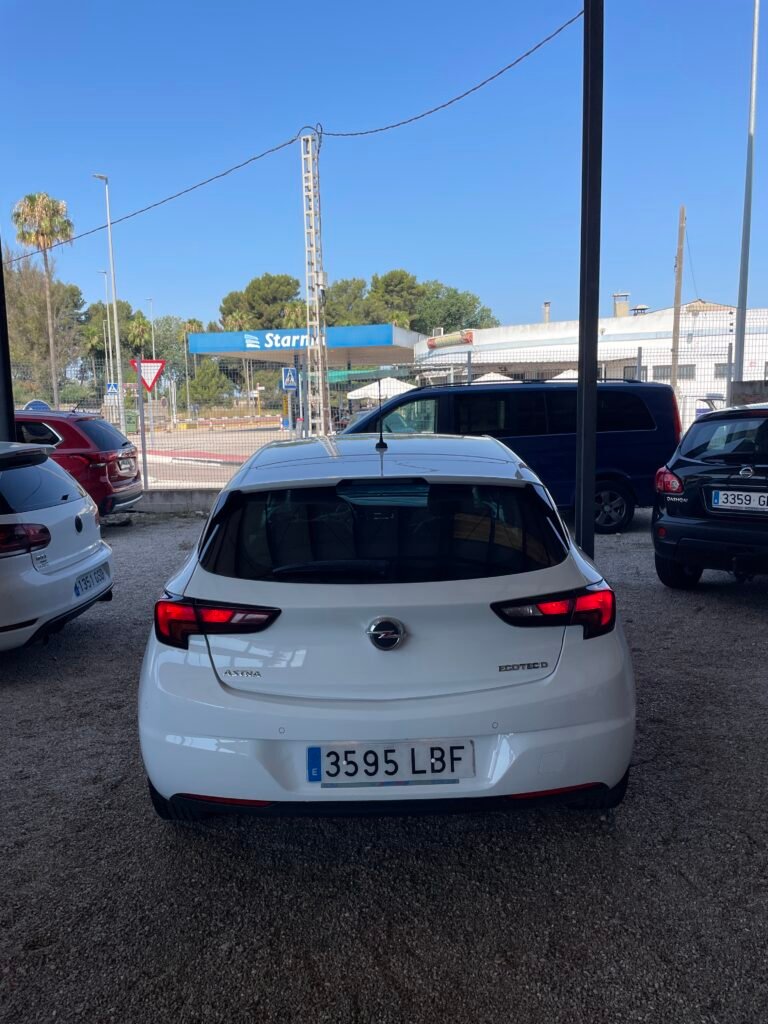 OPEL ASTRA 2019