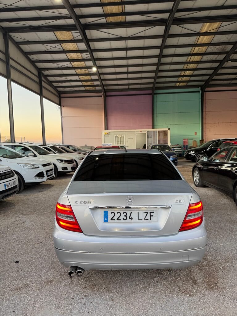 MERCEDES-BENZ CLASE C200 2013