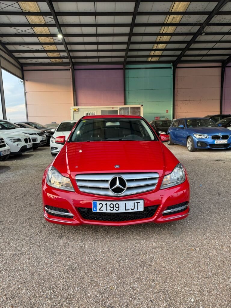MERCEDEZ-BENZ CLASE C200 2013