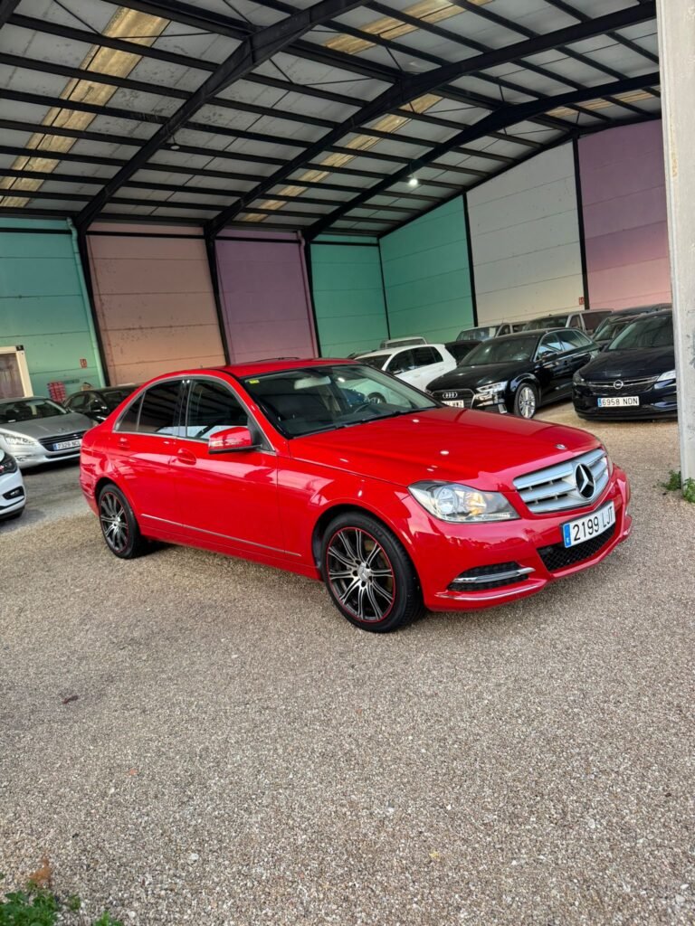 MERCEDEZ-BENZ CLASE C200 2013