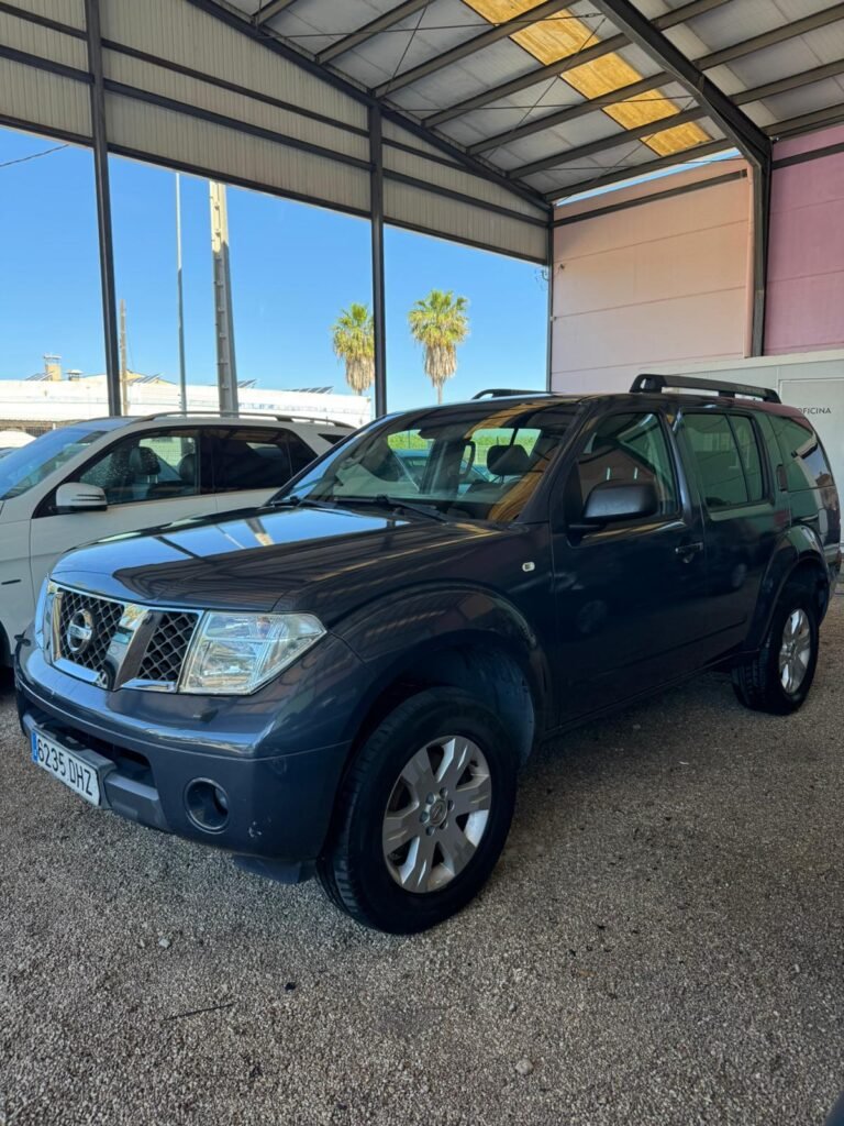 NISSAN PATHFINDER 2005