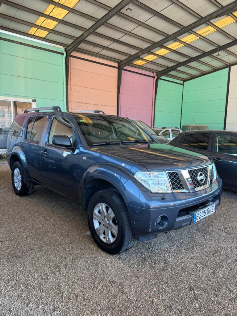 NISSAN PATHFINDER 2005