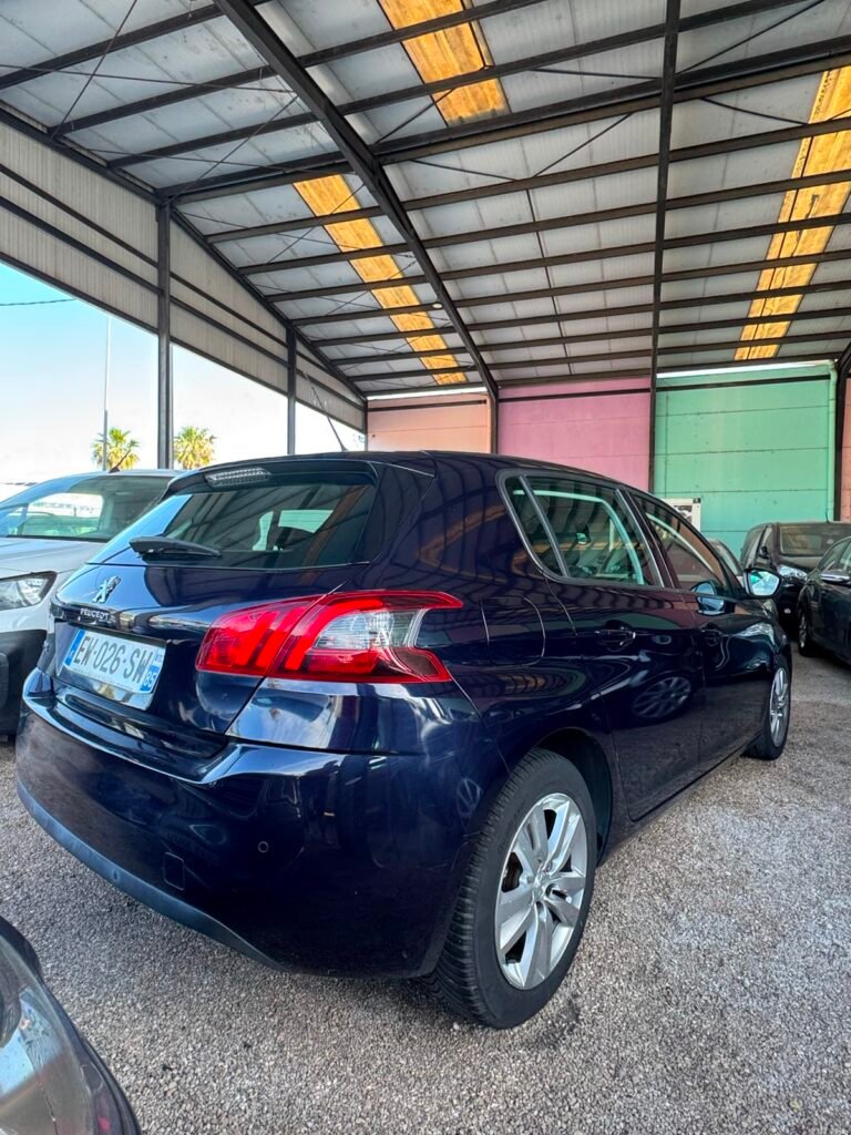 PEUGEOT 308 2018