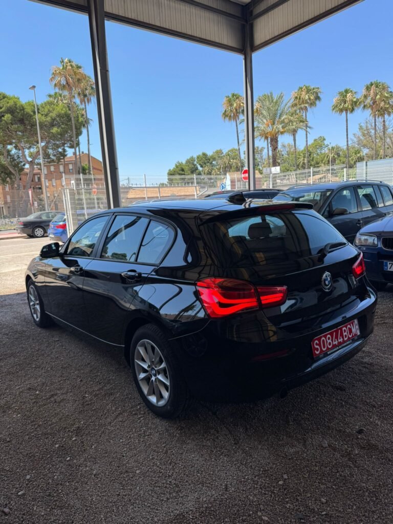 BMW 118I 2016