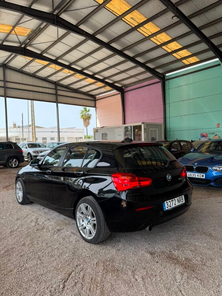 BMW 116I 2016